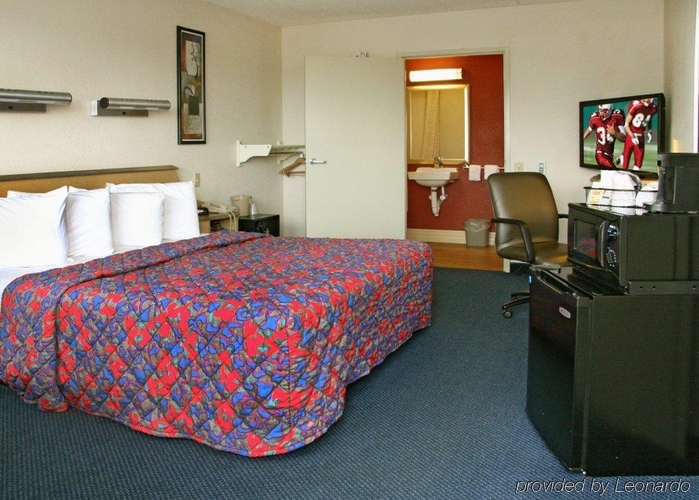 Red Roof Inn St Louis - Westport - Maryland Heights Ascalon Екстериор снимка