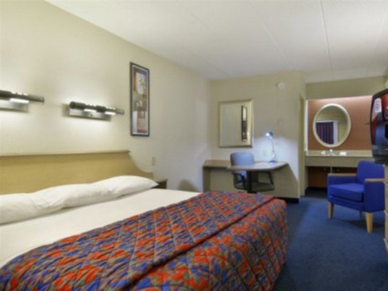 Red Roof Inn St Louis - Westport - Maryland Heights Ascalon Екстериор снимка